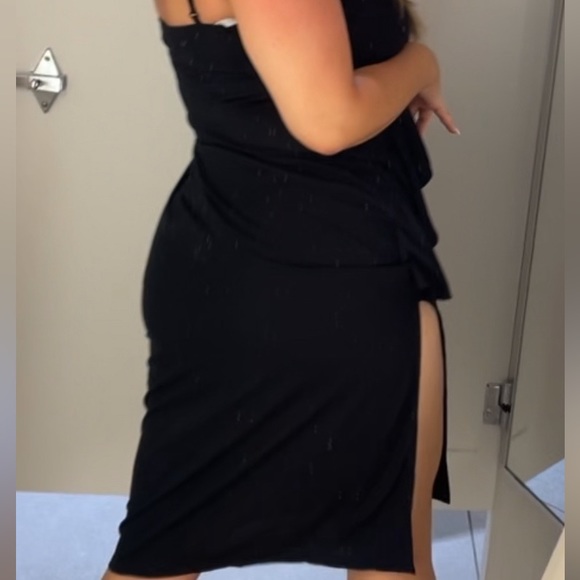 Summer Dress - Picture 2 of 3